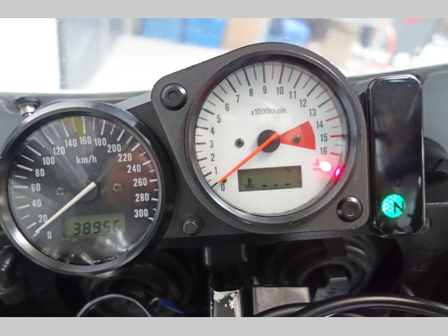 suzuki - gsx-r-750