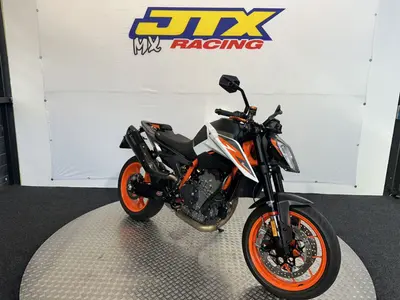 KTM 890 DUKE R – foto 2