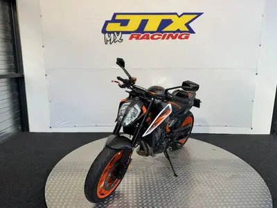 KTM 890 DUKE R – foto 3