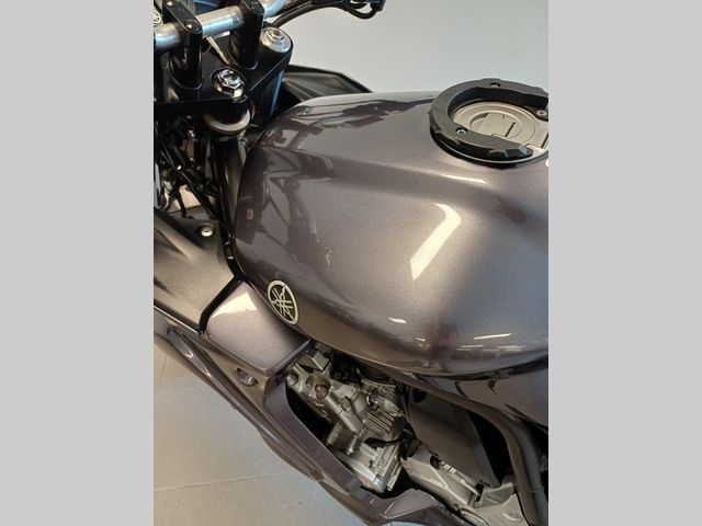 yamaha - fzs-1000--fazer