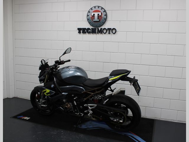 bmw - s-1000-r