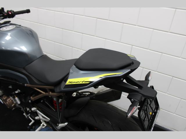 bmw - s-1000-r