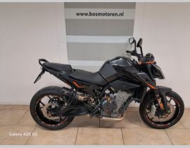 KTM 890 Duke R 2022 occasion
