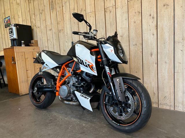 ktm - 990-super-duke-r