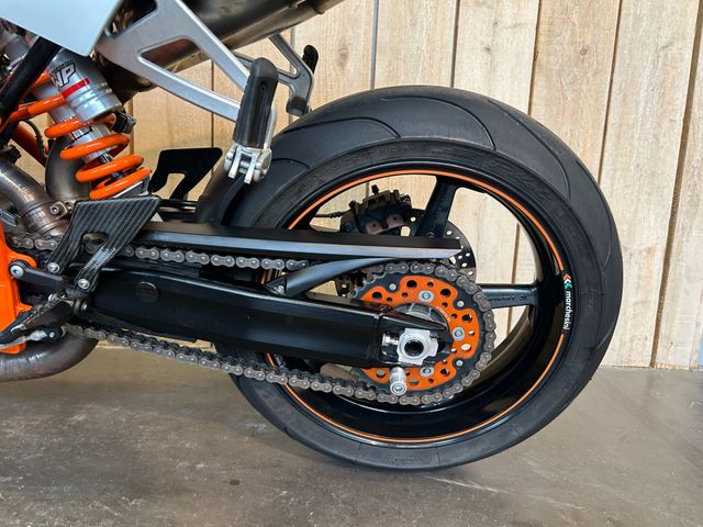 ktm - 990-super-duke-r