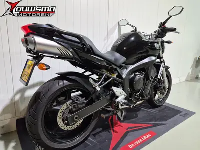 YAMAHA FZ 6 N FAZER – foto 3