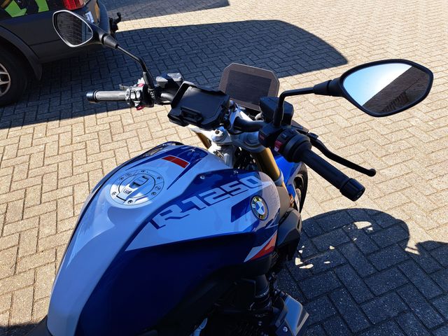 bmw - r-1250-r