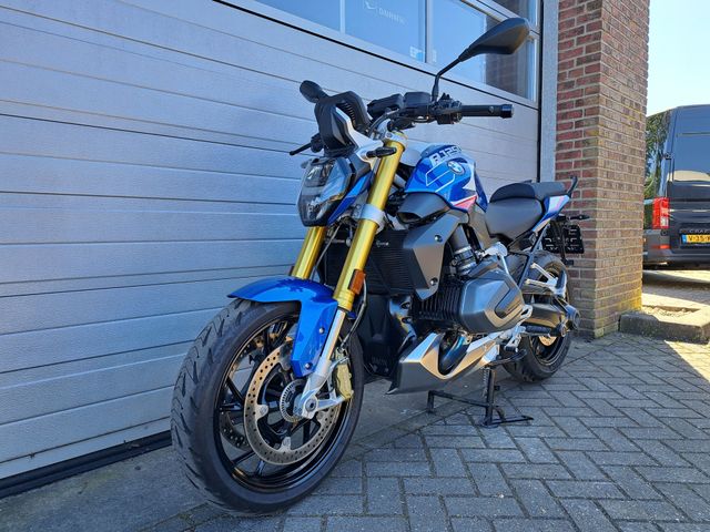 bmw - r-1250-r