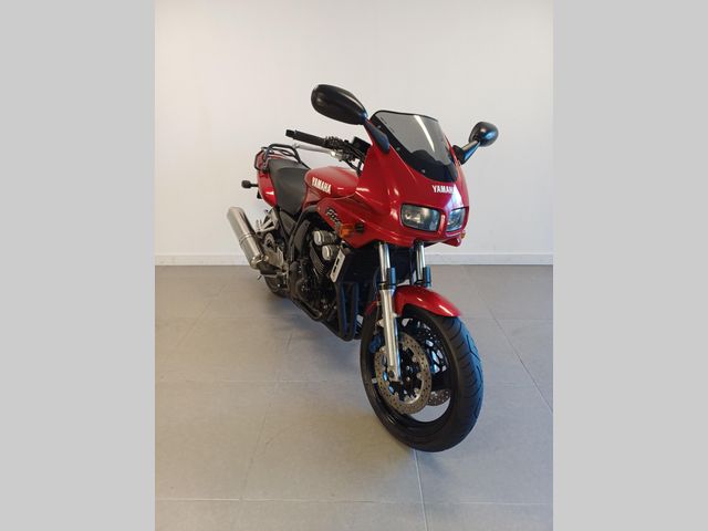 yamaha - fzs-600-fazer