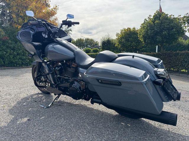 harley-davidson - road-glide-st