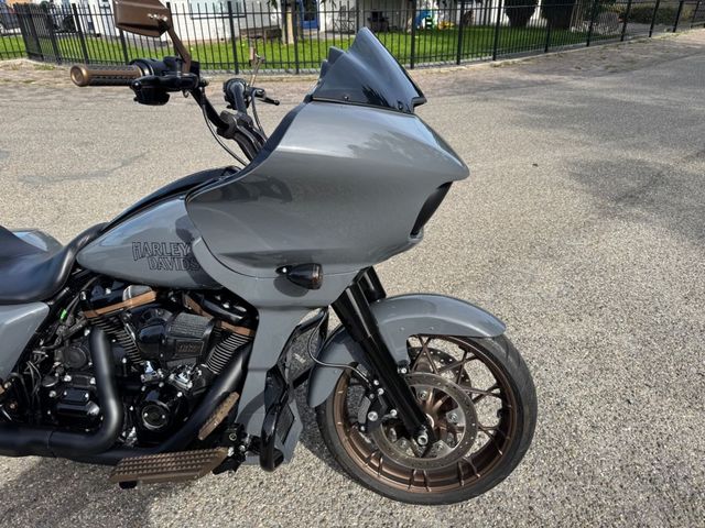 harley-davidson - road-glide-st