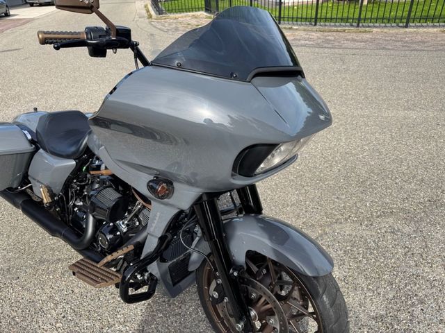harley-davidson - road-glide-st