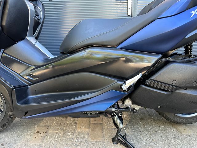 yamaha - x-max-300-abs
