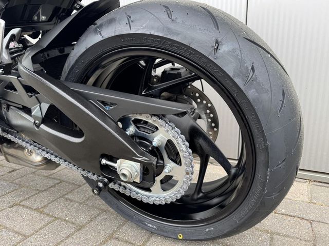 suzuki - gsx-s-950
