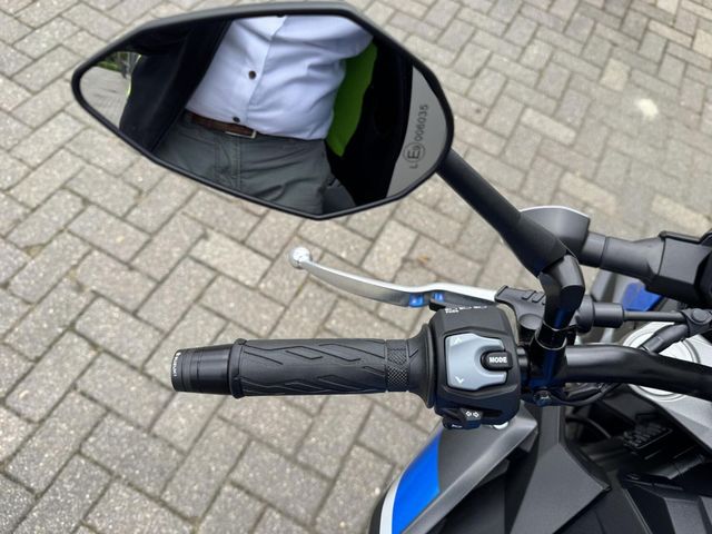 suzuki - gsx-s-950