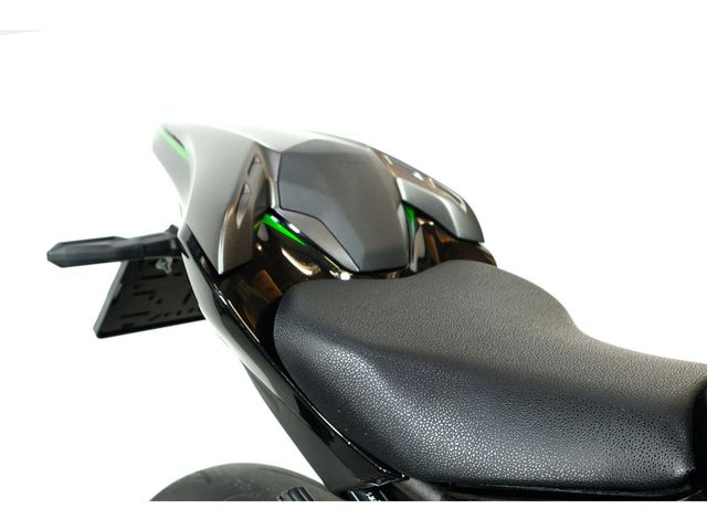 kawasaki - z900-se-performance