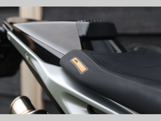 ktm - 790-duke-l