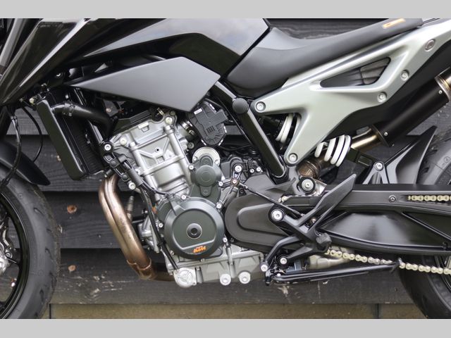 ktm - 790-duke-l