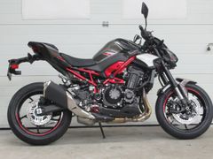 KAWASAKI Z900