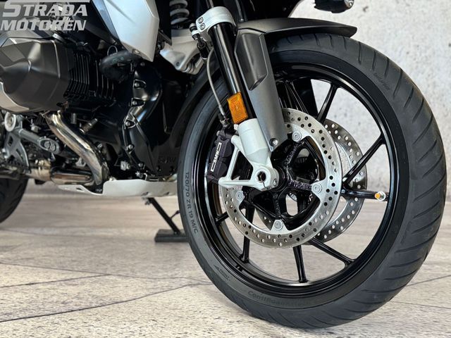 bmw - r-1250-gs-triple-black