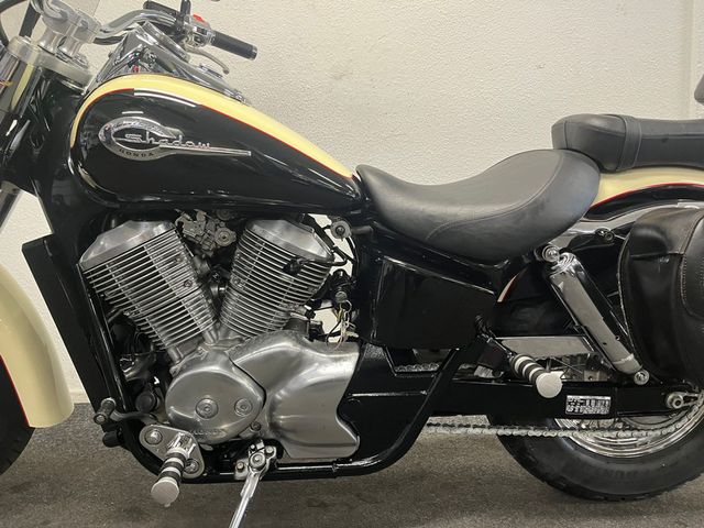 honda - vt-750-c2-shadow-ace