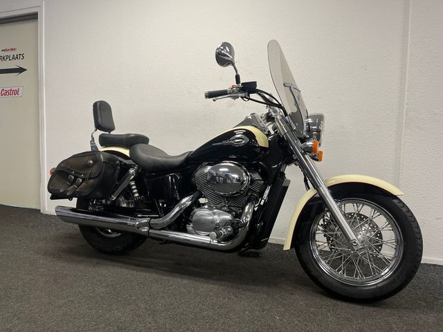 honda - vt-750-c2-shadow-ace