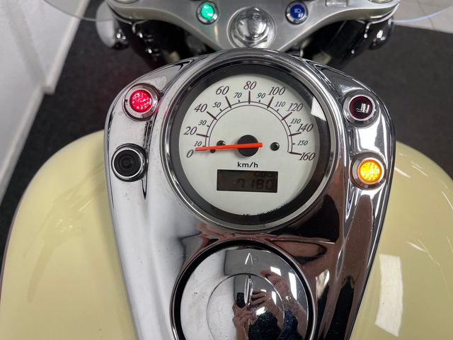 honda - vt-750-c2-shadow-ace