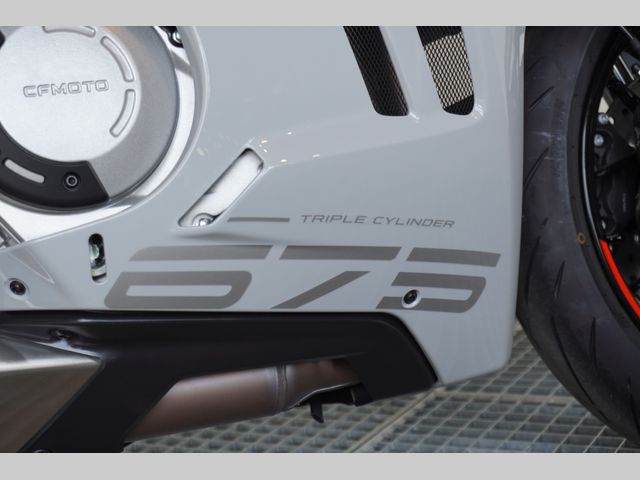 cfmoto - 675-sr-r