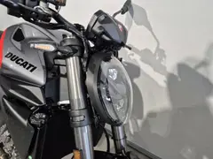 Ducati Monster V2 2026 nieuw – foto 2 van 7