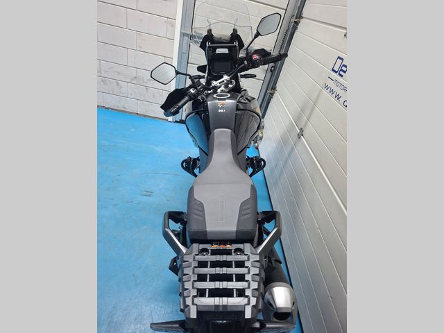 suzuki - v-strom-1050-xta