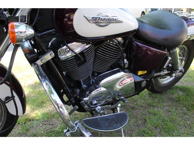 honda - vt-1100-c3-shadow