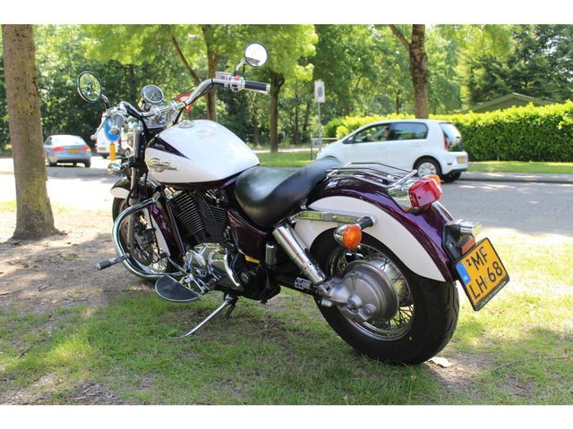 honda - vt-1100-c3-shadow
