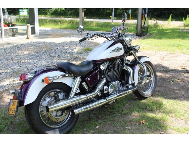 honda - vt-1100-c3-shadow