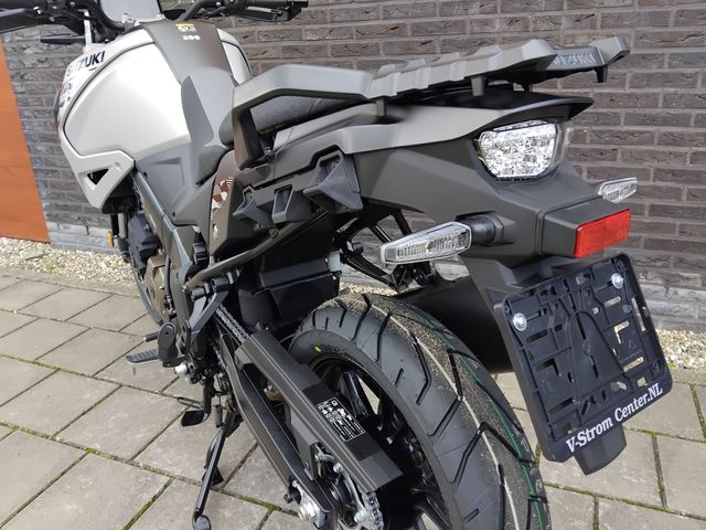 suzuki - v-strom-1050