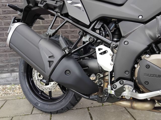 suzuki - v-strom-1050
