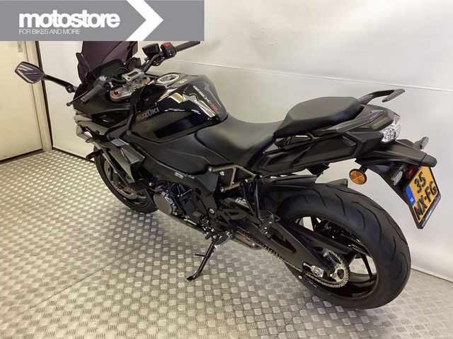 suzuki - gsx-s-1000-gt