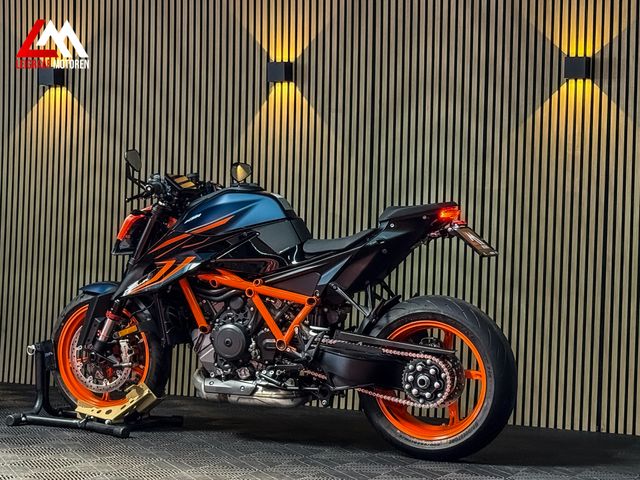 ktm - 1290-super-duke-r