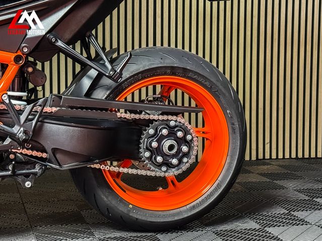ktm - 1290-super-duke-r