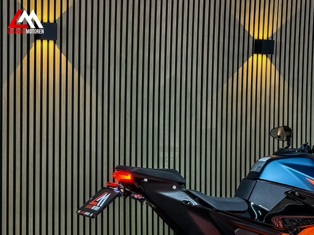 ktm - 1290-super-duke-r