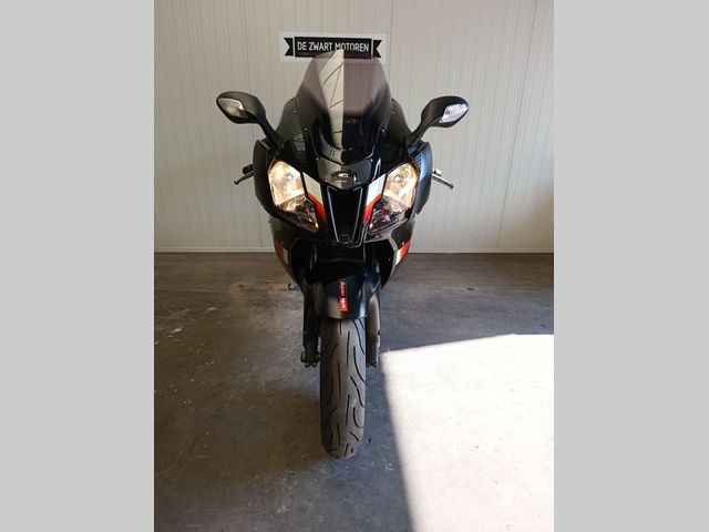 aprilia - rsv-1000-r
