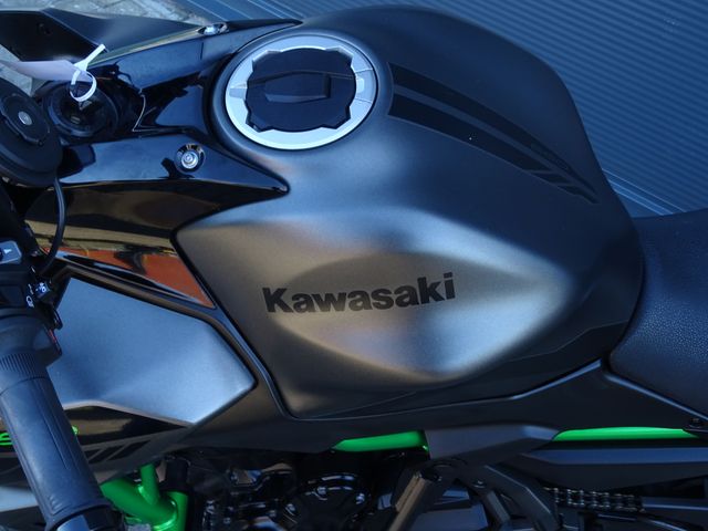 kawasaki - z650