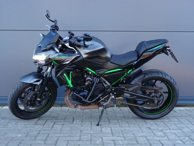 kawasaki - z650