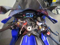 Yamaha YZF R1 ABS Akra Super Strak! 2025 occasion – foto 5 van 14