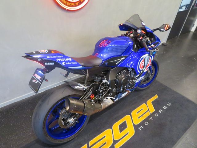 yamaha - yzf-r1