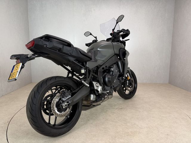 yamaha - tracer-9