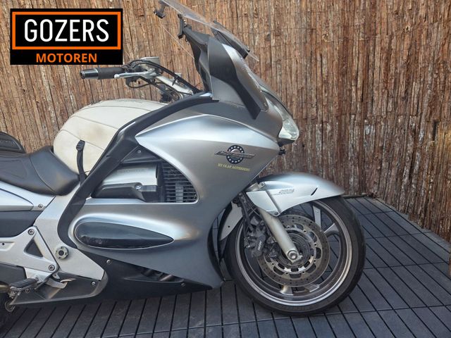 honda - st-1300-pan-european