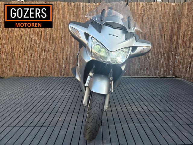 honda - st-1300-pan-european