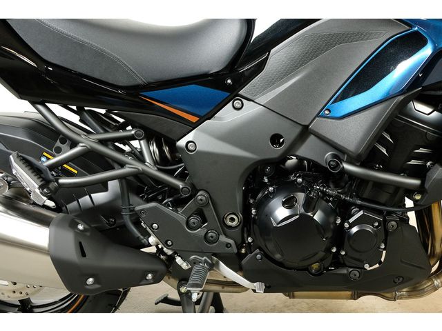 kawasaki - versys-1100-se