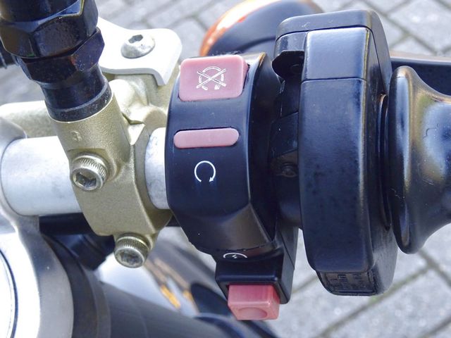 moto-guzzi - v-11-sport