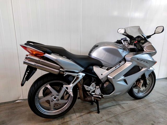 honda - vfr-800-f-vtec-abs